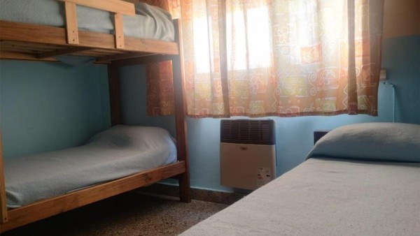 Departamento 1 ambiente 3 personas a metros del mar